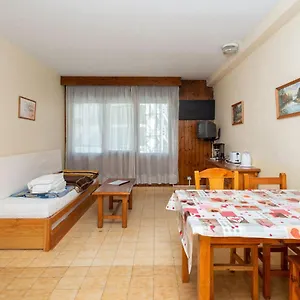 apartamentos-lake-placid-3000.andorra-la-vella-hotels.net/